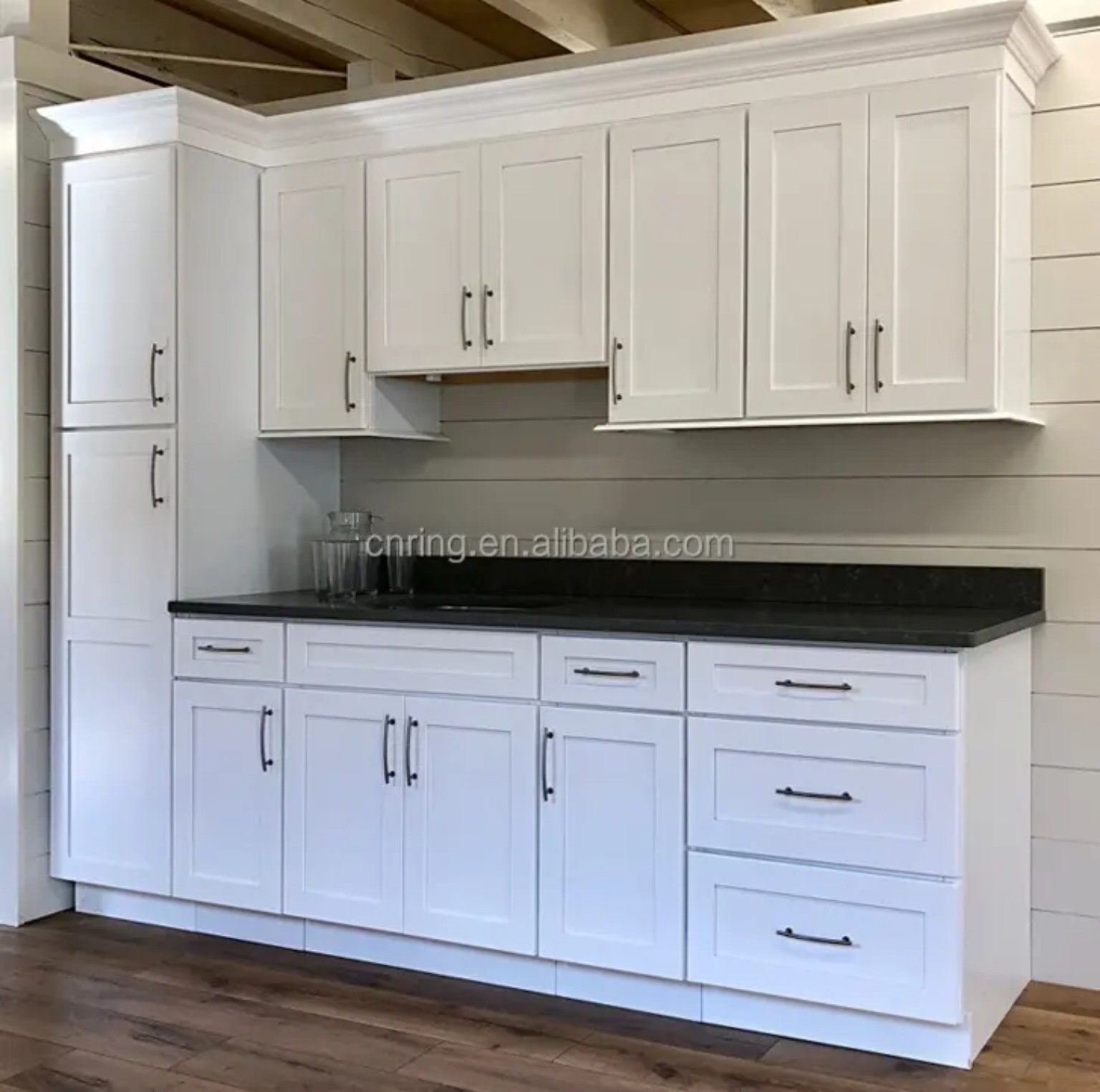 Gray Shaker kitchen project by A&J